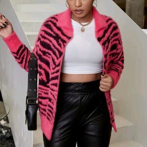 SHEIN Plus Zebra Striped Pattern Fluffy Knit Cardigan Pink and Black